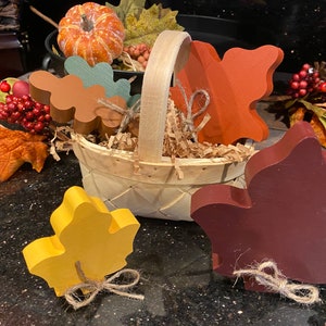 Wood leaves/Tiered Tray/Fall Wood fall leaves/Fall Decor/Farmhouse tiered tray/Fall/Fall tiered tray/Farmhouse/Fall leaves/Thanksgiving