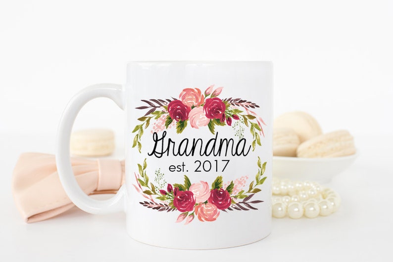 Floral Baby Reveal Mug, Grandma Baby Reveal Mug, Baby Reveal Mug to Grandma, Grandma Pregnancy Reveal Mug, Grandma Pregnancy Announcement image 3