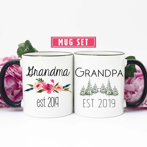 grandparent mugs pregnancy reveal