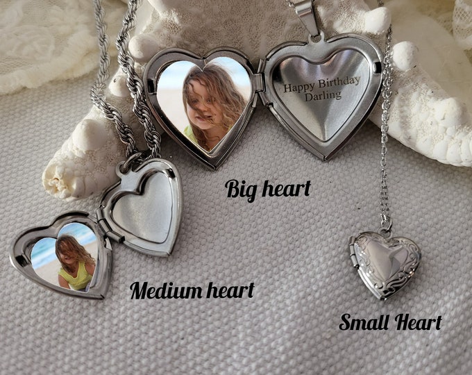 Vintage Heart Locket Necklace with Photo, Engraved Heart Locket, Personalized gift.