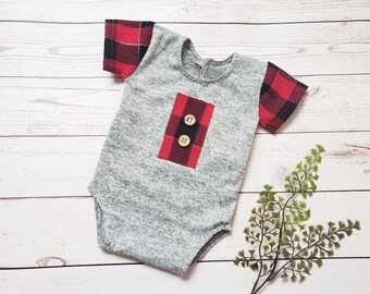 Newborn buffalo plaid outfit, boy coming home outfit, baby boy photo outfit, newborn gray romper, baby boy Santa outfit