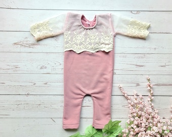 Lace Newborn Romper.  Newborn White Romper.  Newborn Lace Romper Set. Newborn Photo Props.  Newborn Photo Outfit. Newborn Girl Lace Romper