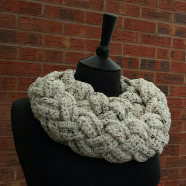Crochet, scarf, infinity scarf, braided scarf, crochet cowl, chunky, chunky scarf, braided, womens scarf, crochet neckwarmer, winter scarf