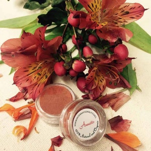 Handmade Organic Makeup Powder: Pflanzliche pflanzliche Schönheit