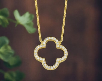 Handgefertigte Vierblättrige Kleeblatt Glück Diamant Halskette Weihnachten Jahrestag Geschenk für Sie Solitaire Anhänger in Silber Gold und Rose Gold