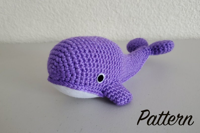 Whale amigurumi crochet pattern image 1