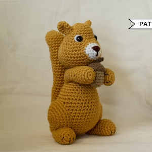 Squirrel Amigurumi Animal Stuffed Toy Crochet Pattern