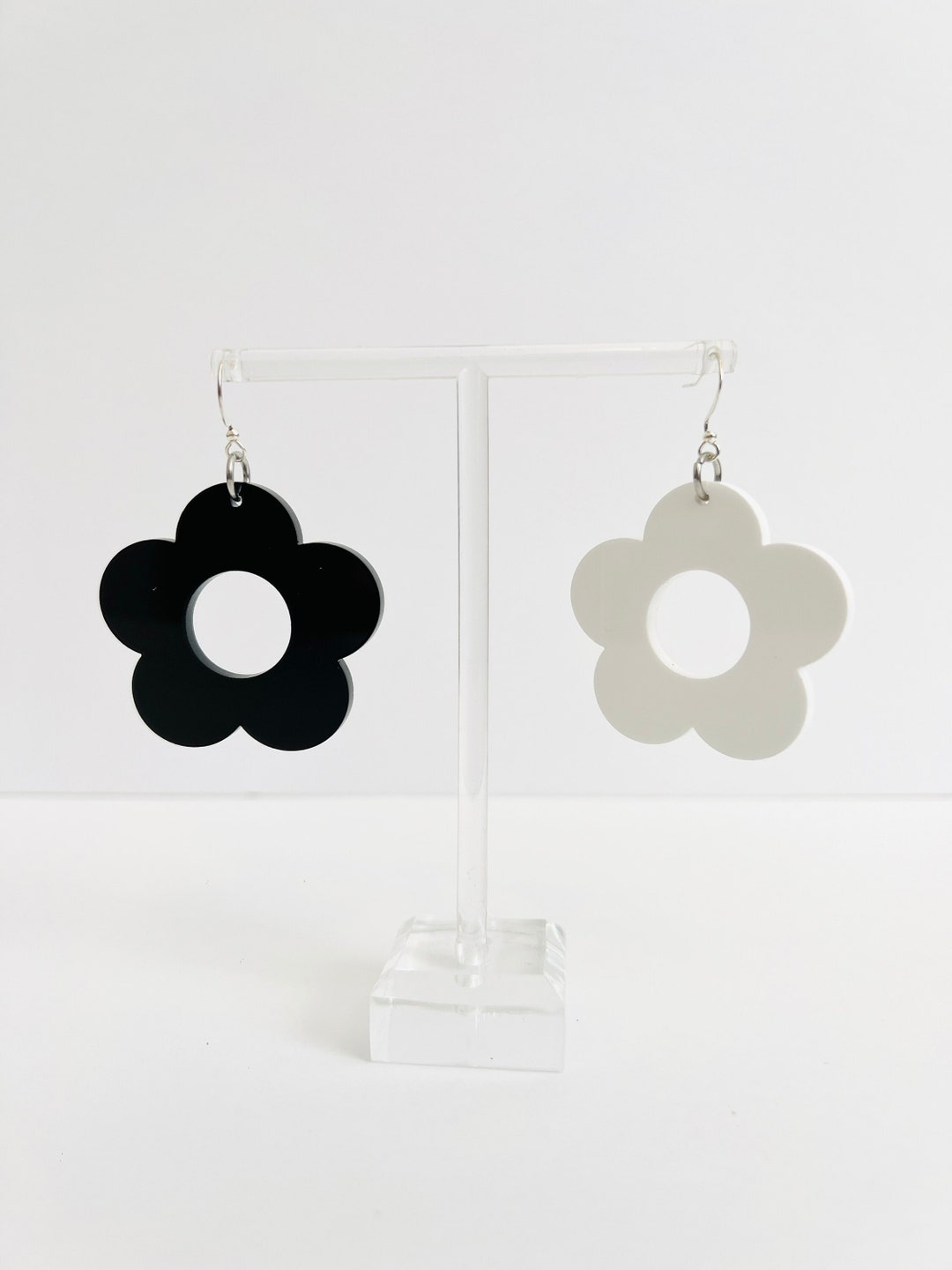 B&W Mismatch Daisy Earrings acrylic Charm Earrings Flower Etsy