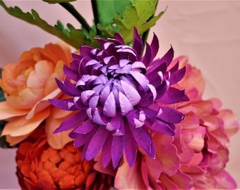 Lili Gallon - Chrysanthème - Fleur en papier - Modèles - Tutoriel vidéo - Téléchargement instantané - Cricut - Silhouette - Scan&Cut - Bricolage - Bouquet