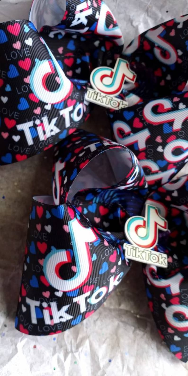 TikTok Bowbig bow boutique bowsocial media tiktok fans Etsy