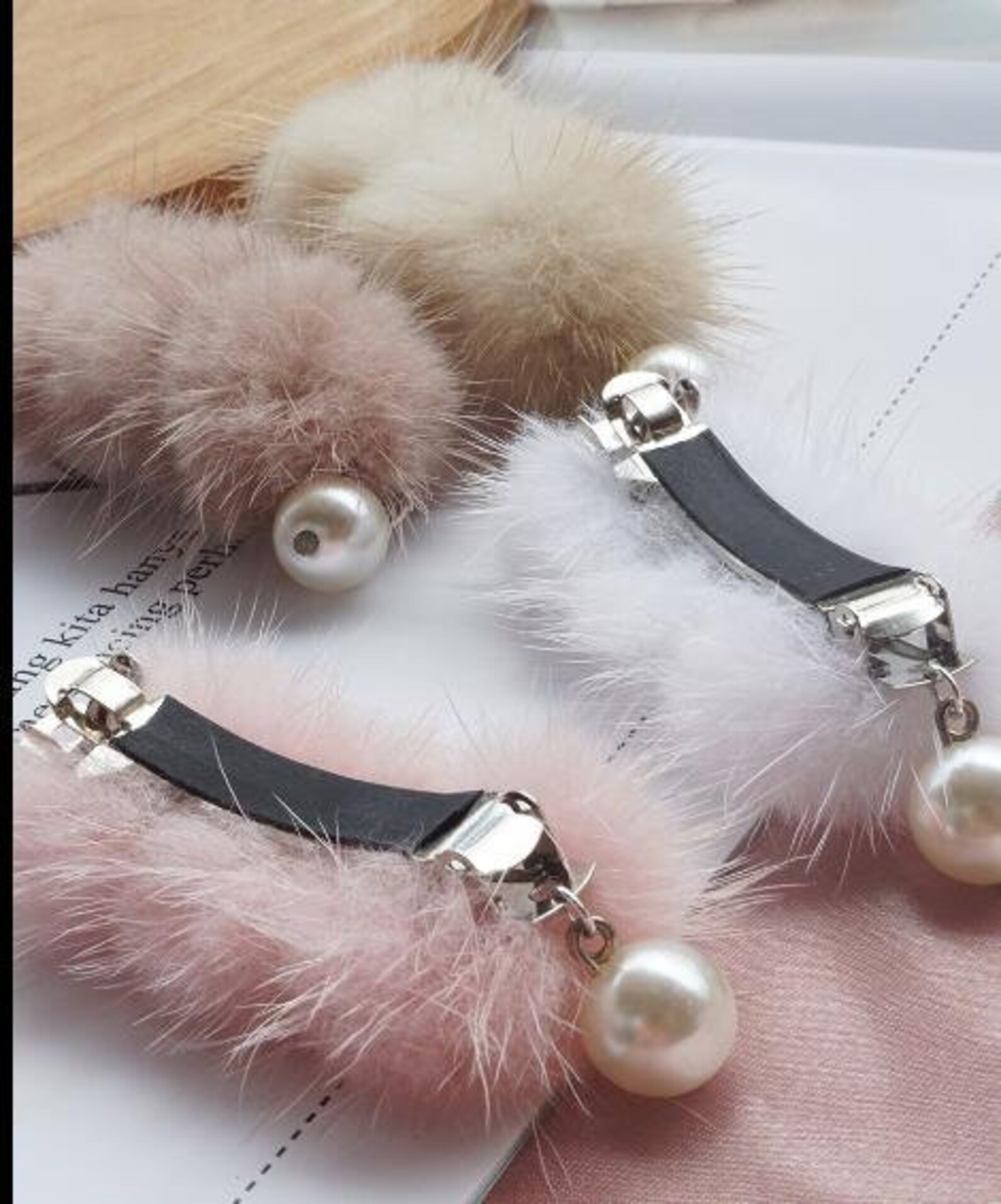 Cyber Monday Puffs Ball hair clip with pearl pompoms hairpin Etsy