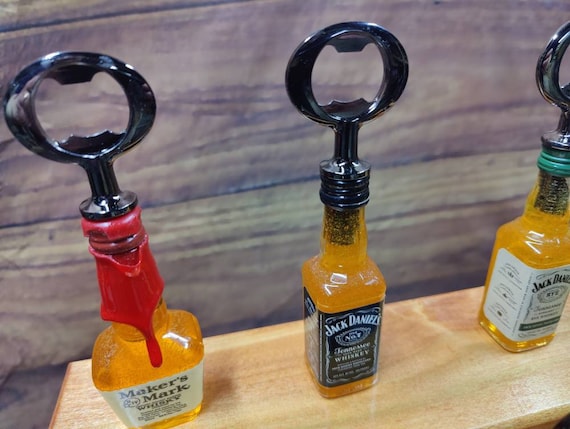 Review: Capski Bottle Opener. Perfect For Any Beer Drinker - BeerAlien