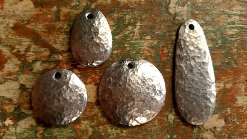 3 HAMMERED ROUND pendants pewter stamping blanks custom cast H1-03 image 4