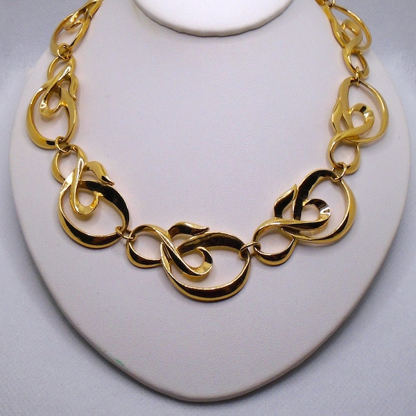 Vintage Polished and Textured Gold Tone Large Swirl Link Collar Necklace Designer Signed Avon