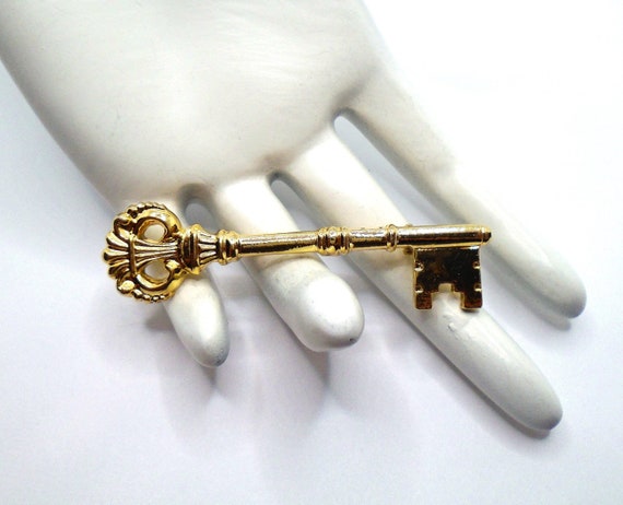 Large Vintage Gripoix Gold Blue, Red, Green Orange Novelty Key Brooch Pin  For Sale at 1stDibs