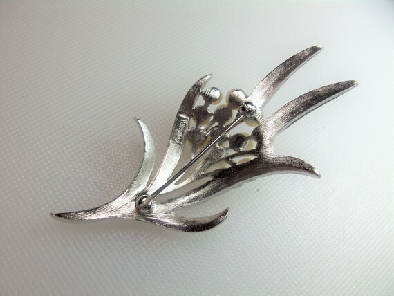 Vintage Textured and Polished Silver Tone Leaves … - image 5