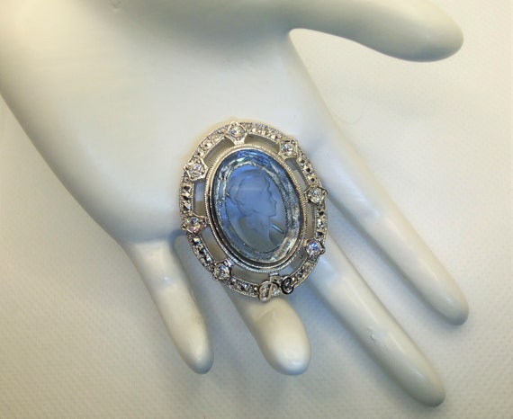 Vintage Silver Tone Oval Blue Intaglio Cameo with… - image 1