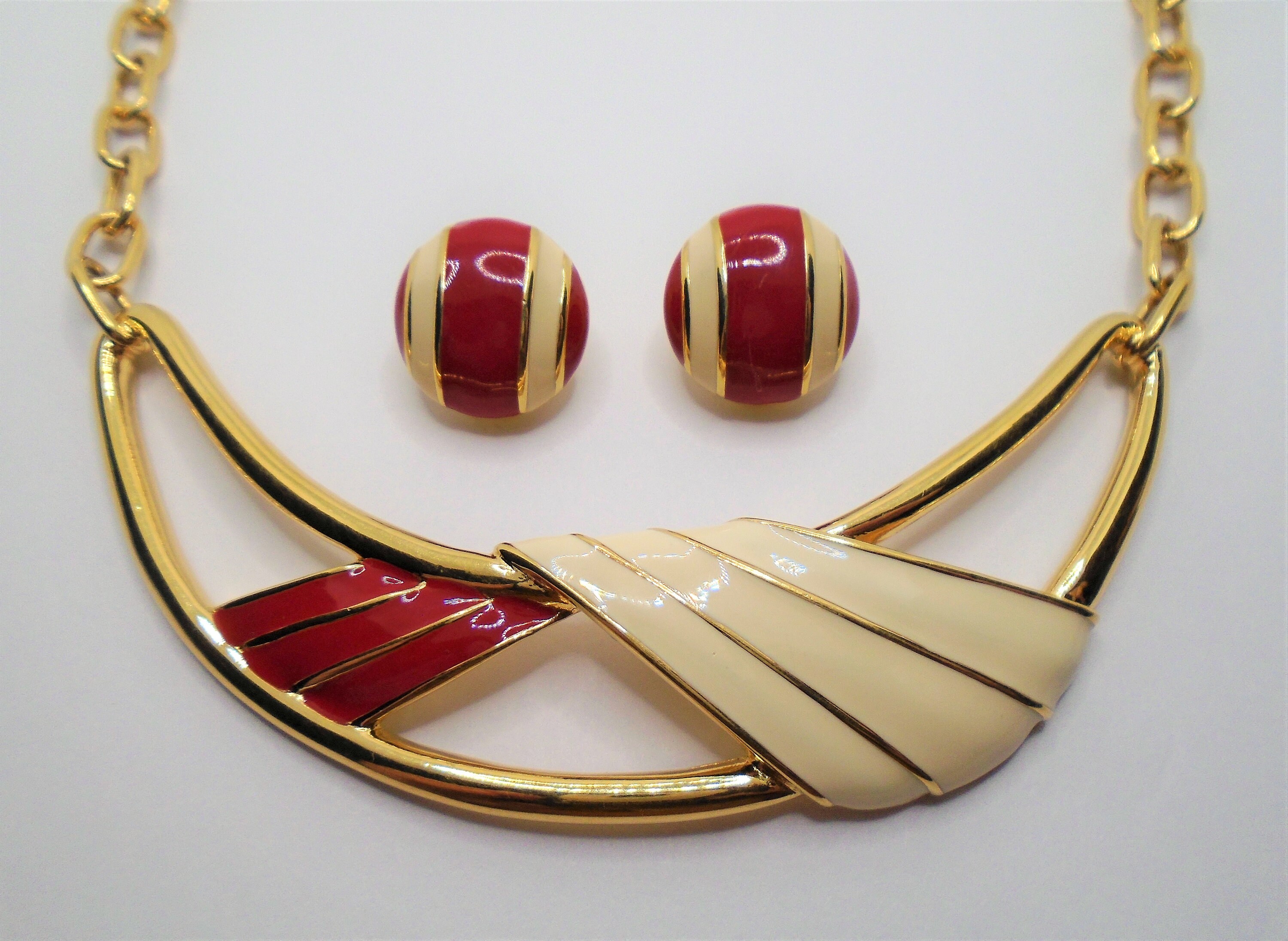 Monet ヴィンテージ ネックレス＆イヤリングセット9776 Monet／モネ】1960s ゴールドトーン ギャザー ウェーブ ビーズ