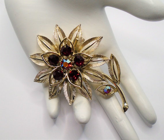 フランスアンティーク ブロンズプレート Vintage Textured and Polished Gold Tone Detailed Flower With