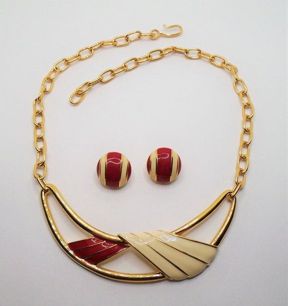 Vintage Monet Necklace and Clip Earrings Set: Gold Tone Red Cream