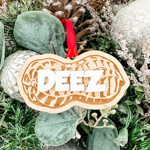 Decorazione Deez Nuts, regalo di Natale divertente, regali inappropriati, Babbo Natale segreto, regalo scherzoso per lui, decorazione divertente per l&#39;albero, regalo per bambini o adolescenti