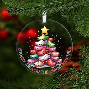 Adorno navideño de Crocin, adorno de cocodrilo para el árbol, adorno de Crocs, adorno divertido, amigo invisible, regalo para los amantes de los cocodrilos.