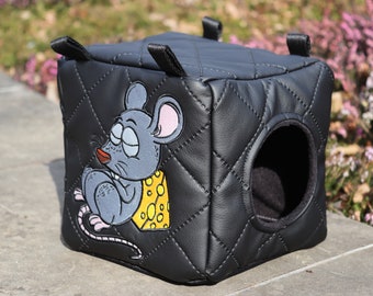 Hanging Rat Cube, Fleece Pet House, Small Animal Bed (7x7x7 in)