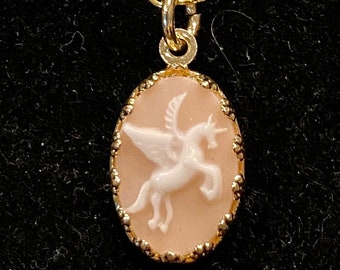 Gold, Pink, Green, Cameo, Unicorn, Oval, Pendant, Neckalce