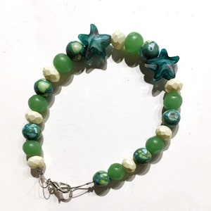 Zeeschelp, blauw, groen, kralen, armband