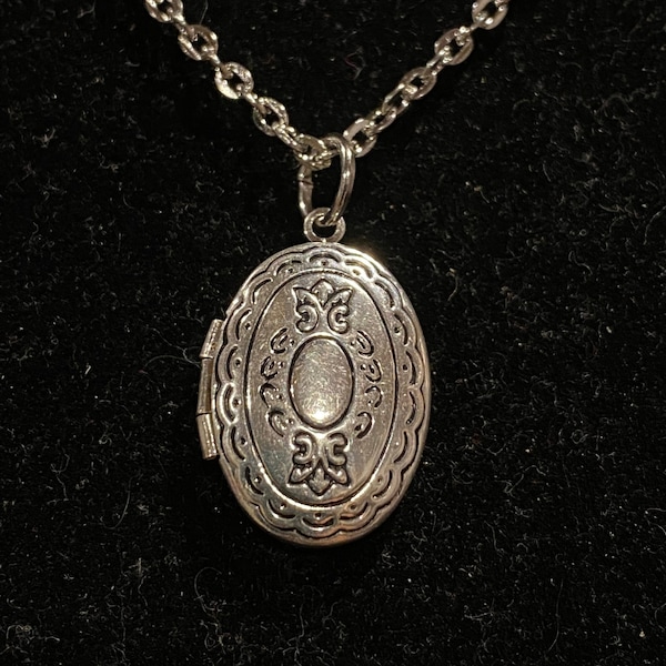 Small, Silver, Oval,  Locket, Necklace