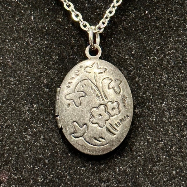 Small, Silver, Flowers, Floral, Oval, Locket