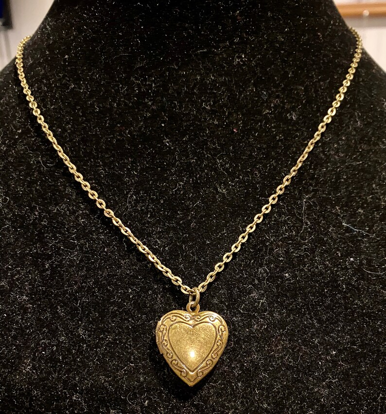 Antique Bronze Heart Locket 18 Inch Necklace Etsy