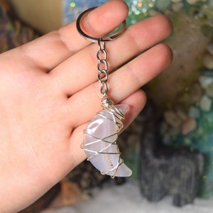 DRUZY AGATE MOON Key Chain, Crystal Key Chain, Agate Keyring, Crystal Keychain Gift, Crystal Decor, Crystal Healing, Spring Shopping