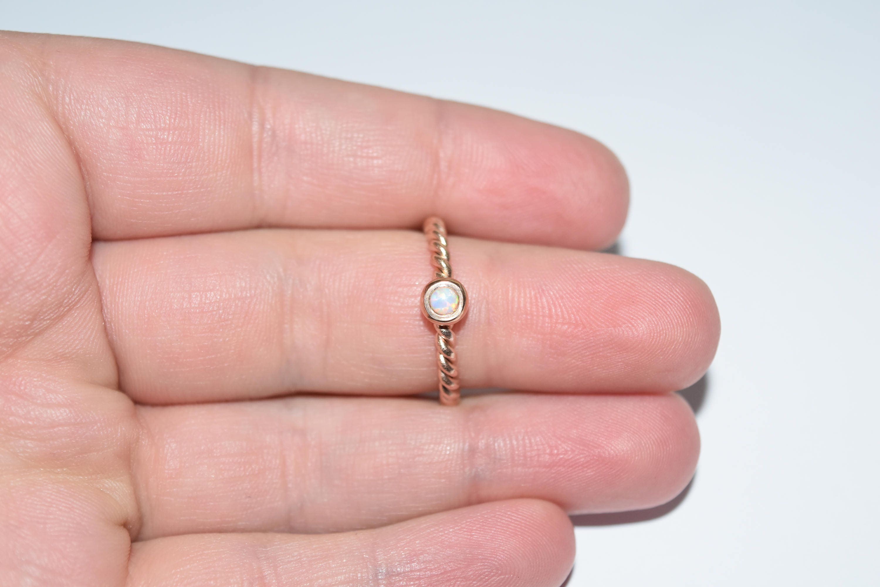 Damenring Edelstahl Opal Roségold Geflochten - Versch. Größen