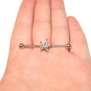 Crystal Star Industrial Barbell, Industrial Barbell Piercing, 14 Gauge, Crystal Barbell, Bovenste oorring, kraakbeenpiercing