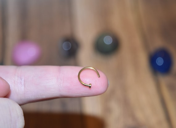 Nose screw online on sale piercing shop