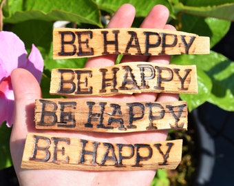 Un bastoncino di Palo Santo "Be Happy" - Legno Sacro - Strumenti per la combustione - Bastoncino per la combustione - Strumenti per la pulizia - Strumenti per l'altare, Shopping primaverile