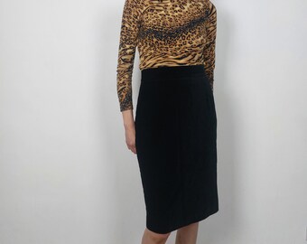 vintage Yves Saint Laurent YSL 70s 80s Black Velvet Slim Fit Pencil Wiggle skirt Small