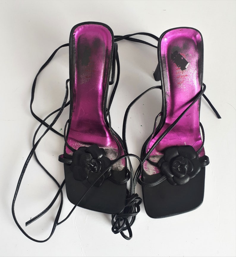90s square heels