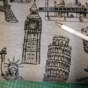 Sweatstoff "Around the World" – Baumwoll-Sweat mit berühmten Wahrzeichen | Grau, weich & kuschelig, 140 cm breit