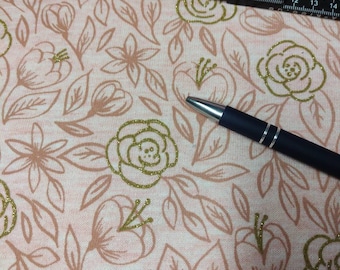 CUDDLY sweat glittering golden flowers/roses on pink fabric