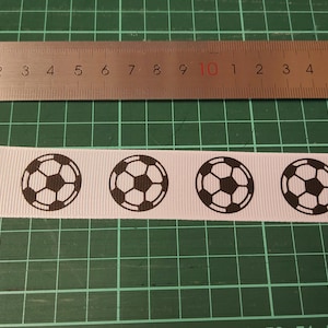 1.00 m Polyester Ripsband weiss Fussbälle, 26mm breit, Fußballturnier, Weltmeisterschaft, Europameisterschaft, Bundesliga