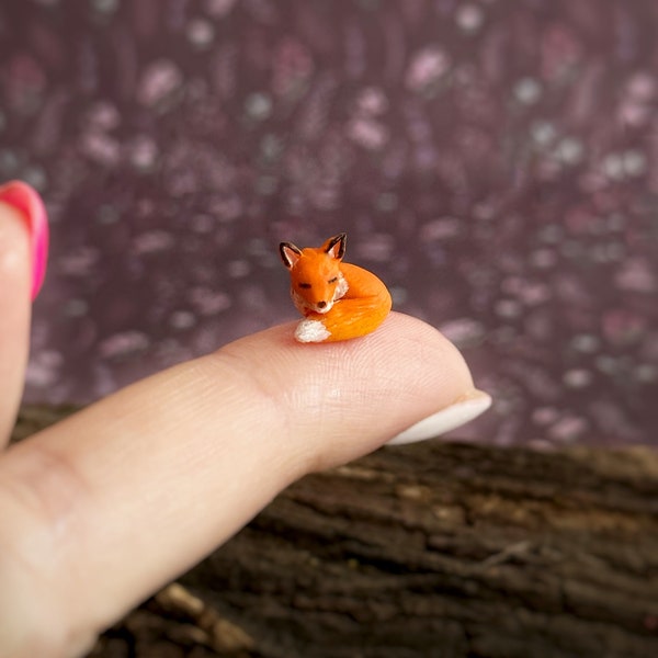 Miniature clay animal. Micto red sleeping fox. Clay animal figurine. dollhouse miniatures decor