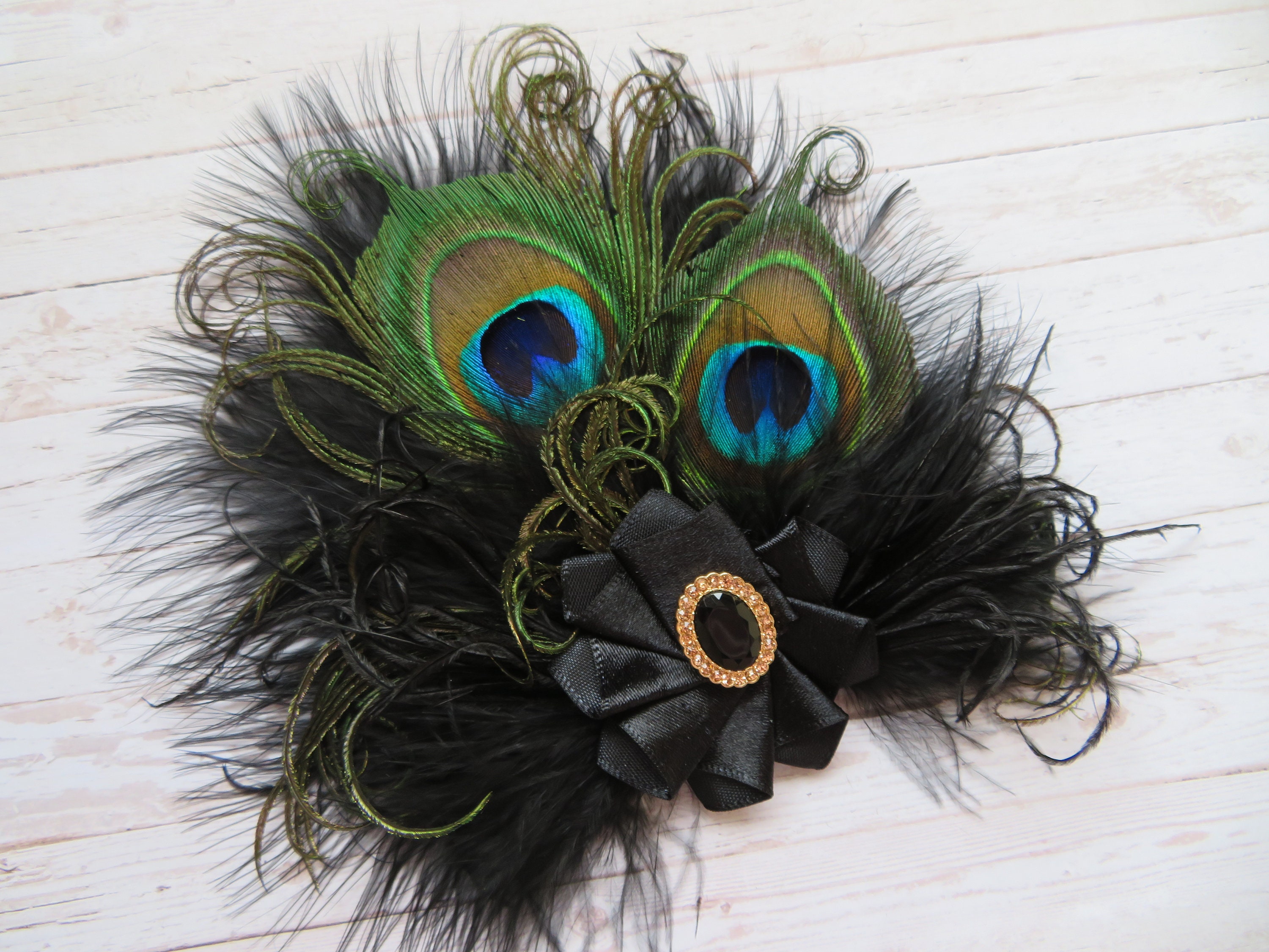 Black Peacock Feather and Gold Crystal Gothic Hair Clip  display picture 1
