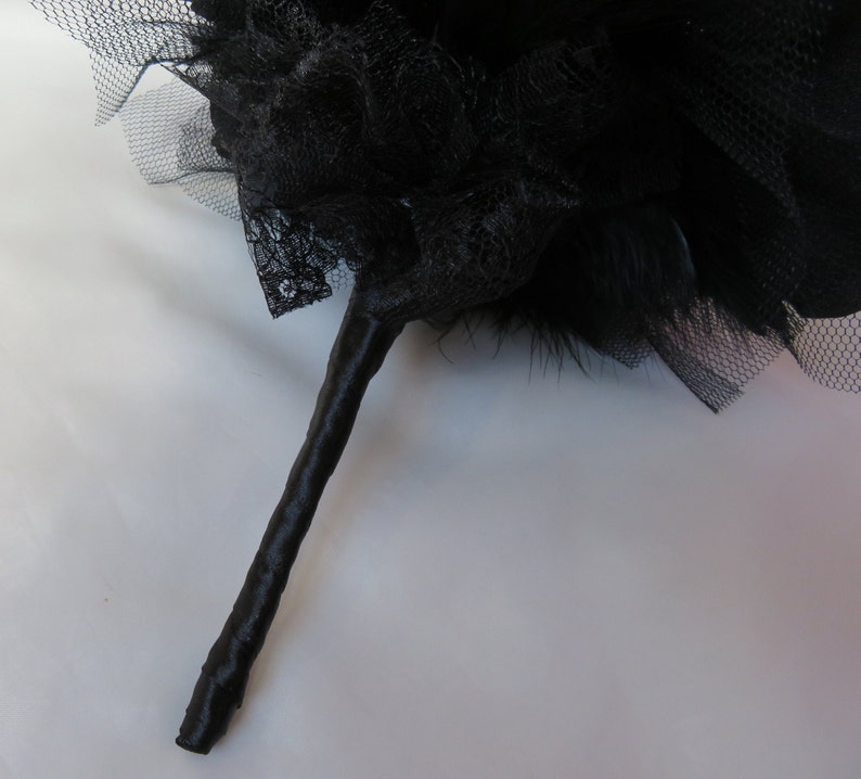Tulle /& Lace Flowers Brides Vintage Wedding Gothic Goth Alternative Halloween Posy Ready Made Black Peony Flower Bouquet