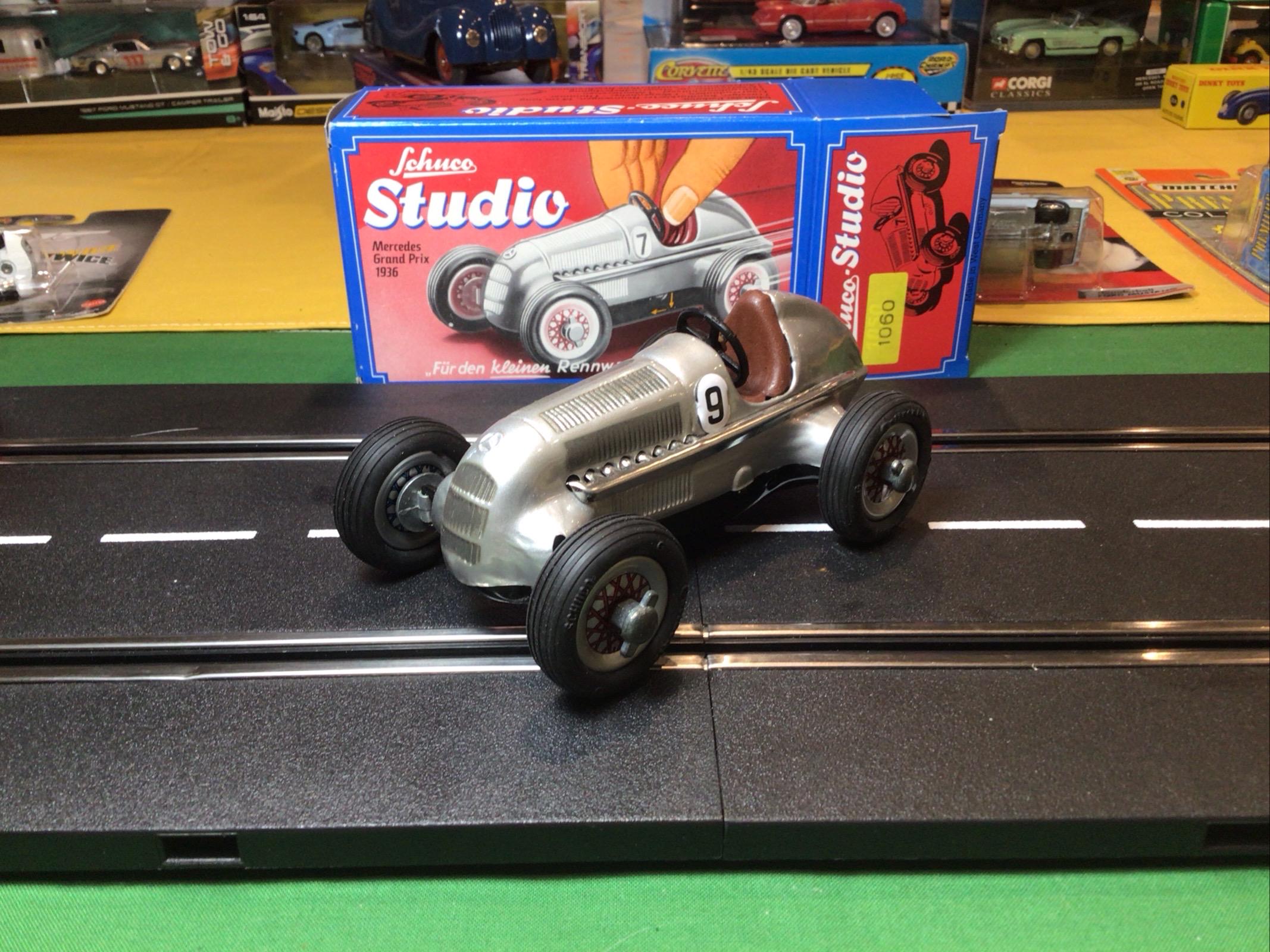 Schuco Studio 1060 Mercedes Benz Grand Prix 1936 Silver