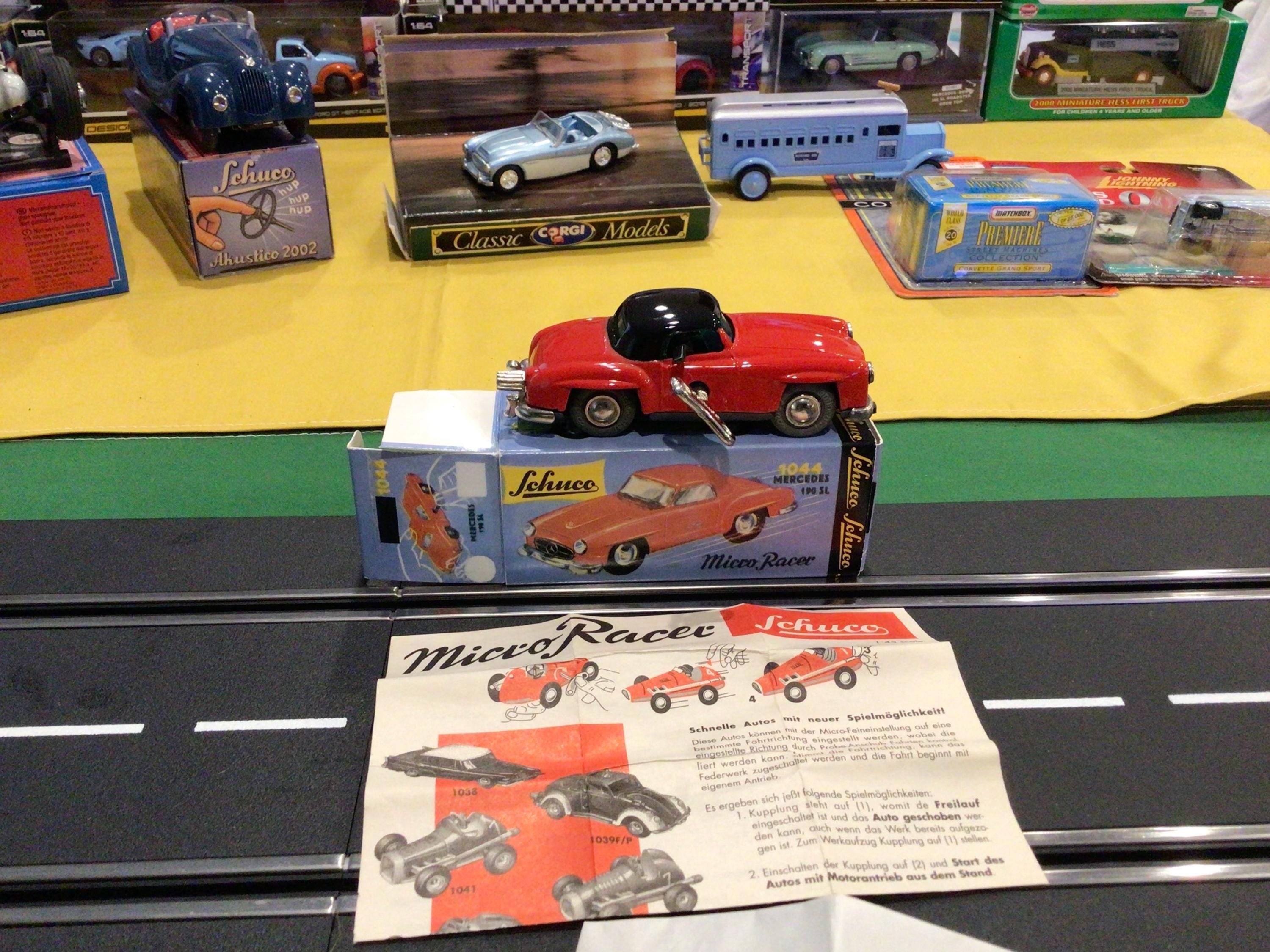 Schuco MICRO RACER 1044 MERCEDES 190 SL