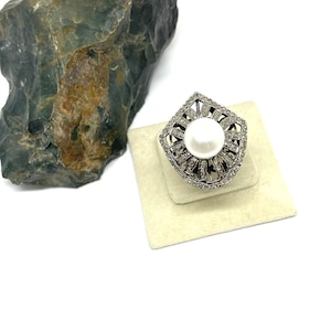 Freshwater Pearl Ring: Sterling Silver Pave Diamond Statement Ring