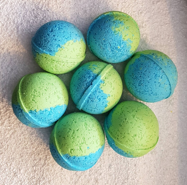 10 Mmm... Man 5.5oz Bath Bombs Bath Bomb for Men Cedar and Etsy