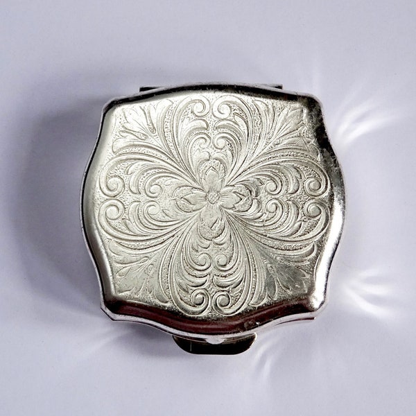 Vintage Stratton Pill Box, Silver with Flower & Flourish Decoration, Pill Compact, Sweetener Container
